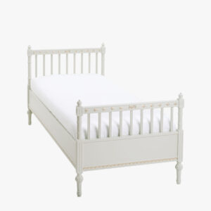 Kustavilainen sänky, väri helmenharmaa-kulta. Kuvassa sänky koossa 80x200 cm.