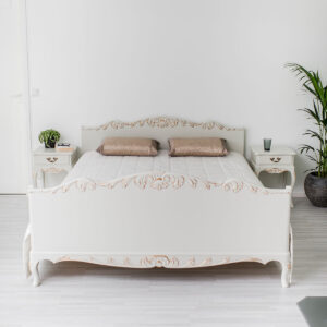 Talonpoikaisrokokoo parisänky