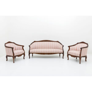 Talonpoikaisrokokoo sohva ja kaksi nojatuolia. Väri amerikanpähkinä, verhoilu Mozart rosa.