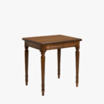 Poistotuote: Empire pikkupöytä, väri amerikanpähkinä.