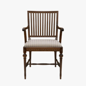 Kustavilainen seniorituoli, väri amerikanpähkinä, verhoilu Line 13 harmaa.