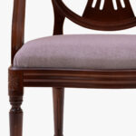 Hepplewhite nojatuoli, hepplewhite-väri, verhoiluna mohair syreeni.